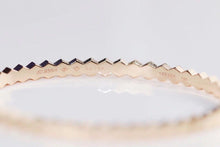 Load image into Gallery viewer, S925 Sterling Silver Honeycomb Bracelet V Gold Plated Microphone