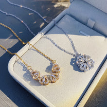 Load image into Gallery viewer, Retro Magnetic Folding Heart Shaped Four Leaf Clover Pendant Necklace Women Love Clavicle Chain Gifts Openable Choker Jewelry