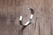 Load image into Gallery viewer, Custom Laser Engraving Smooth Stainless Steel Fine Bangle Jewelry C-shaped Bracelet