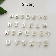 Load image into Gallery viewer, Peach Heart Shaped Letter Necklace Clavicle Chain Necklace