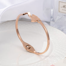 Load image into Gallery viewer, Rose Gold Vintage Classic Bracelet Jewelry