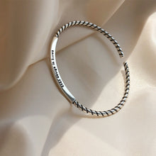 Load image into Gallery viewer, Girlfriends Simple Temperament Personality Net Red Hand Jewelry