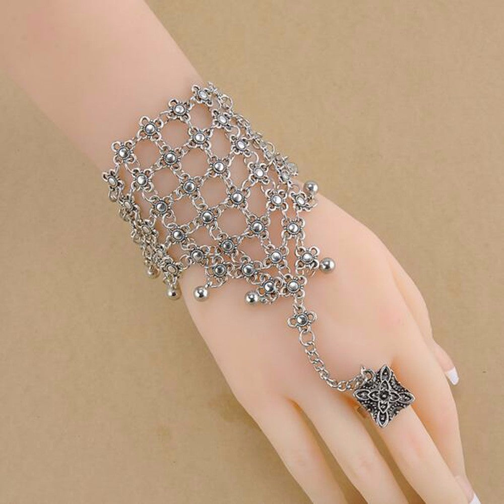 European and American fashion personality jewelry retro hollow carved multi-layered finger tassel bracelet