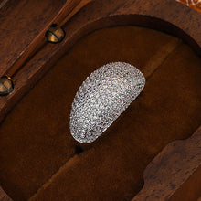 Load image into Gallery viewer, European And American Luxury Starry Ring