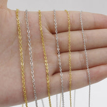 Load image into Gallery viewer, Peach Heart Shaped Letter Necklace Clavicle Chain Necklace