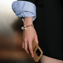 Load image into Gallery viewer, Pearl Bracelet Light Luxury Niche Design Retro