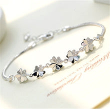 Load image into Gallery viewer, Four-leaf clover bracelet