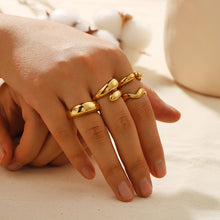 Load image into Gallery viewer, European And American Stylish Water Drop Glossy Stainless Steel Ring 18K Gold-plated Round Arc