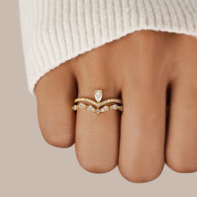Load image into Gallery viewer, European And American Fashion Artificial Stone Golden Lily Crystal Ring