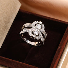 Load image into Gallery viewer, Fashion European And American Style Ornament Vintage Flowers Zircon Ring