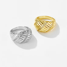 Load image into Gallery viewer, Fashion Simple Croissant Style Zircon Ring