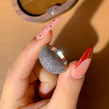 Load image into Gallery viewer, European And American Luxury Starry Ring