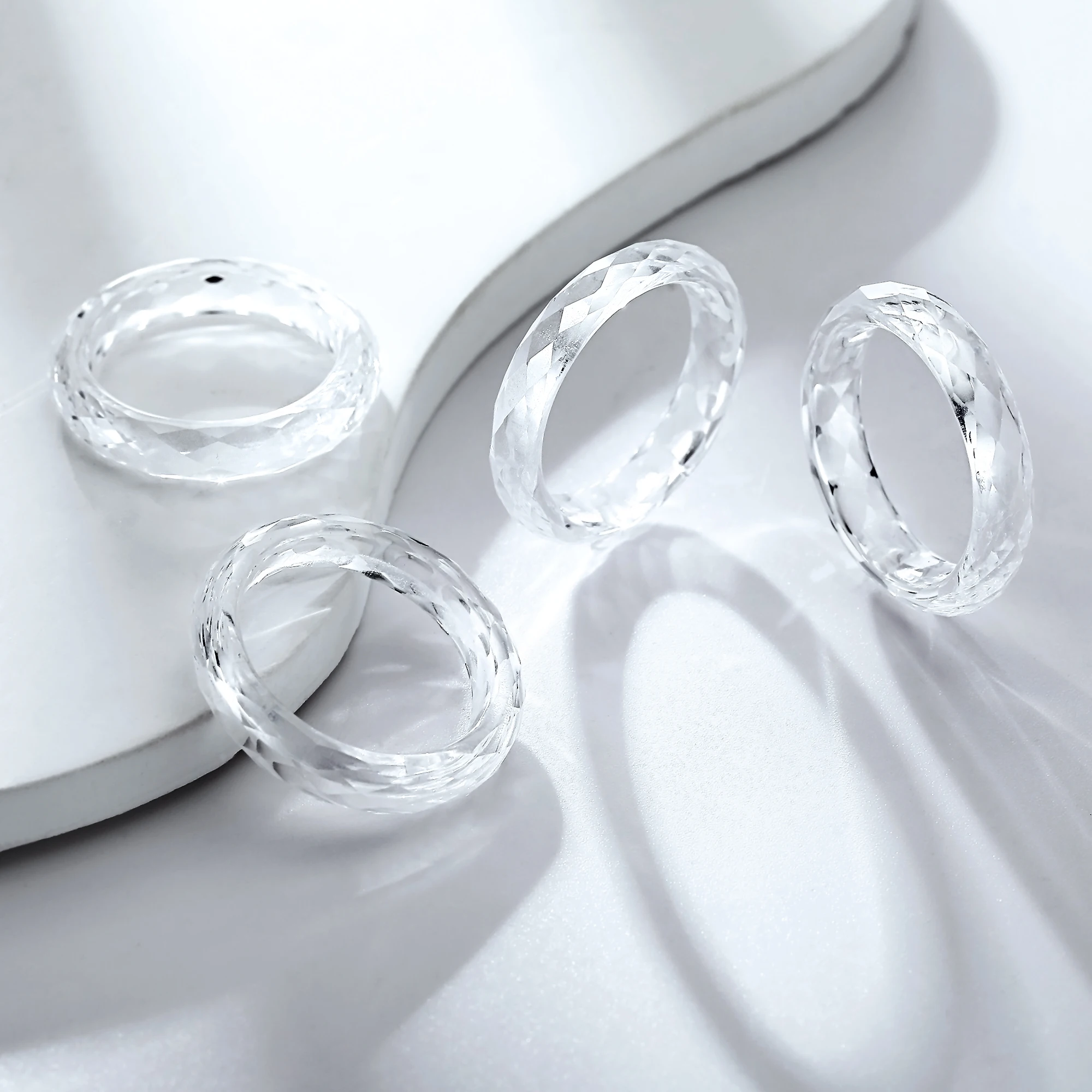 Eme jewe Lab Grown white Sapphire Ring Suitable For Daily Wear. 4 Eme jewe Lab Grown white Sapphire Ring Suitable For Daily Wear. - Image 3