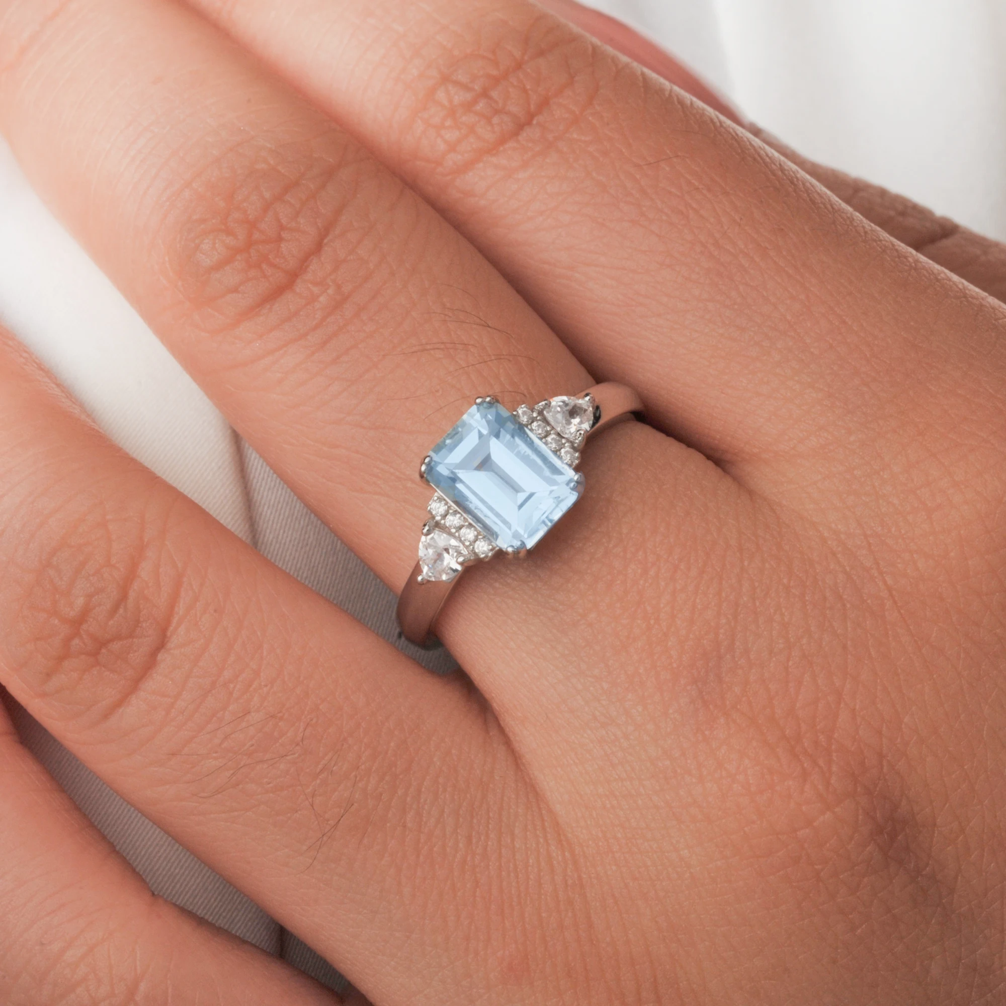 Potiy Sky Blue Topaz Emerald Cutring rings for women gift 925 sterling silver jewelry Free delivery elegant valentines fashion 5 Potiy Sky Blue Topaz Emerald Cutring rings for women gift 925 sterling silver jewelry Free delivery elegant valentines fashion - Image 4