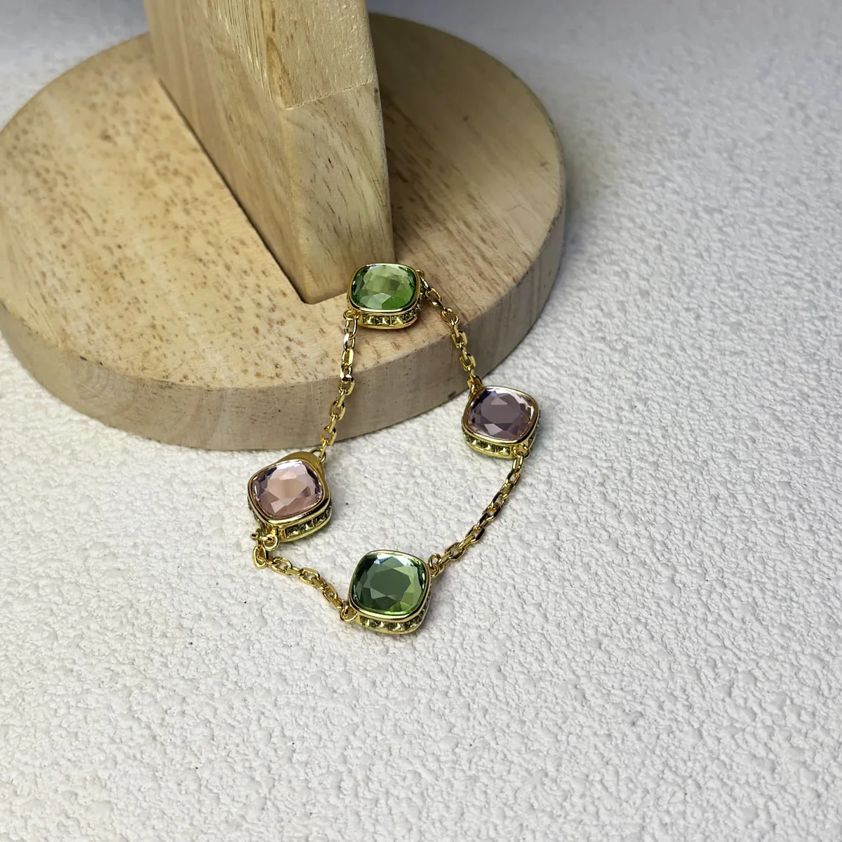 Original 2025 Fine Jewelry Set for Women Green Crystal Pink Crystal Geometric Bracelet Octagonal Cut Crystal Romantic Gift 4 Original 2025 Fine Jewelry Set for Women Green Crystal Pink Crystal Geometric Bracelet Octagonal Cut Crystal Romantic Gift - Image 3